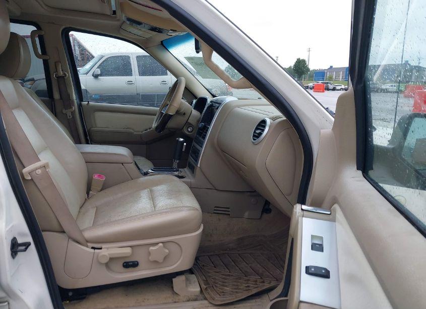 Photo 5 of 2009 Mercury Mountaineer PREMIER (VIN 4M2EU48839UJ01190)