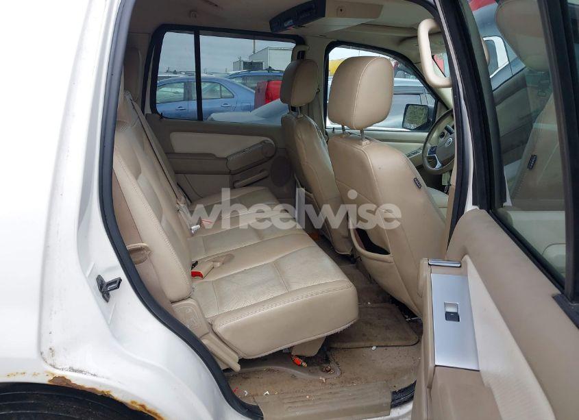 Photo 8 of 2008 Mercury Mountaineer PREMIER (VIN 4M2EU48848UJ00015)