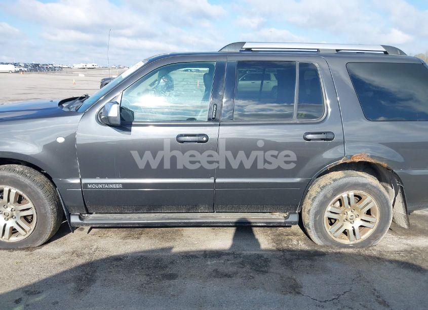 Photo 14 of 2007 Mercury Mountaineer PREMIER (VIN 4M2EU48867UJ01519)