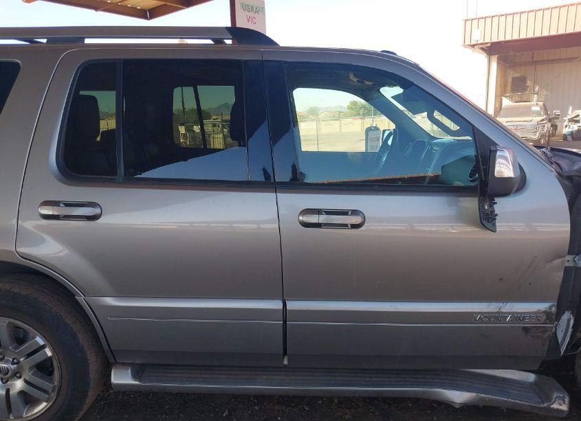 Photo 13 of 2008 Mercury Mountaineer PREMIER (VIN 4M2EU48878UJ04060)