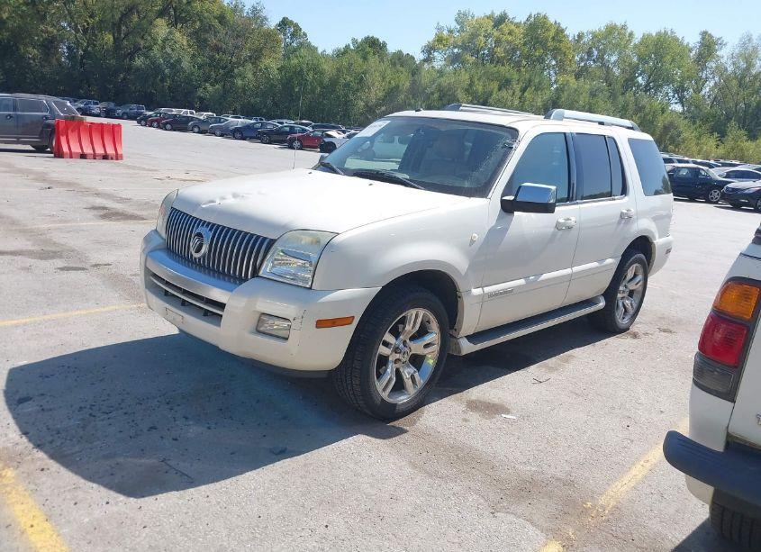 Photo 2 of 2008 Mercury Mountaineer PREMIER (VIN 4M2EU48888UJ17660)