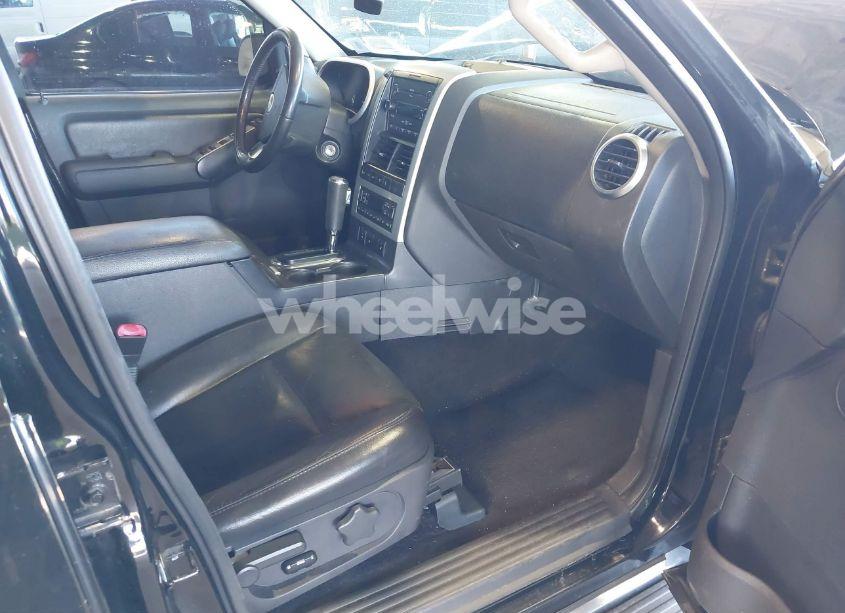 Photo 5 of 2008 Mercury Mountaineer PREMIER (VIN 4M2EU48E28UJ14713)