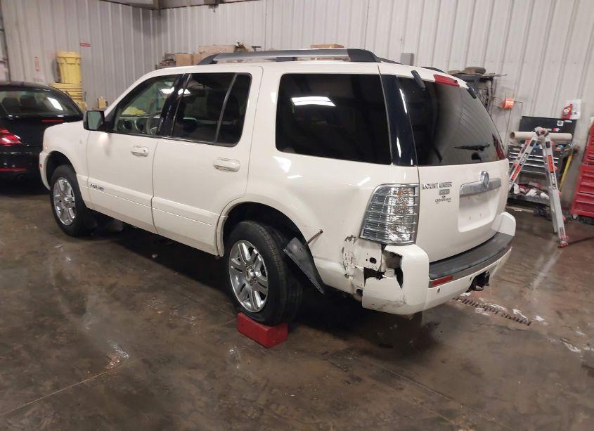 Photo 3 of 2007 Mercury Mountaineer PREMIER (VIN 4M2EU48E67UJ01798)