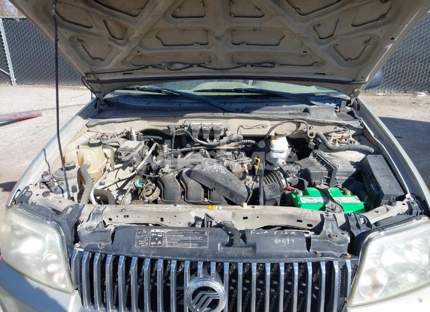 Photo 10 of 2005 Mercury Mariner LUXURY/PREMIER (VIN 4M2YU56125DJ05993)