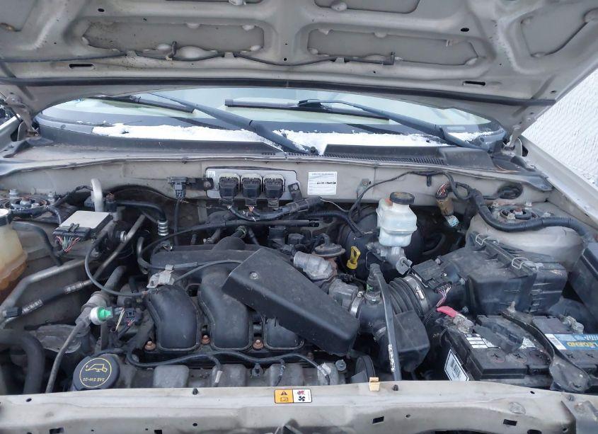 Photo 10 of 2006 Mercury Mariner LUXURY/PREMIER (VIN 4M2YU56166DJ04573)