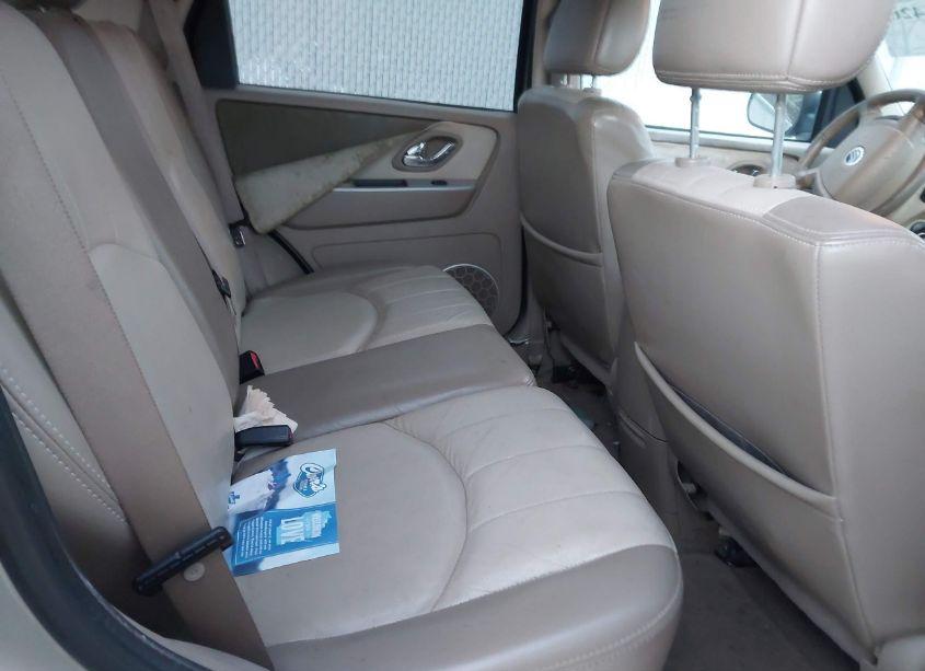 Photo 8 of 2006 Mercury Mariner LUXURY/PREMIER (VIN 4M2YU56166DJ04573)