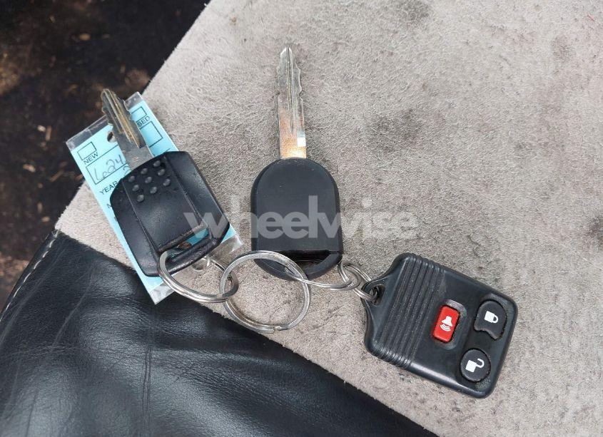 Photo 11 of 2005 Mercury Mariner LUXURY/PREMIER (VIN 4M2YU56185DJ17484)