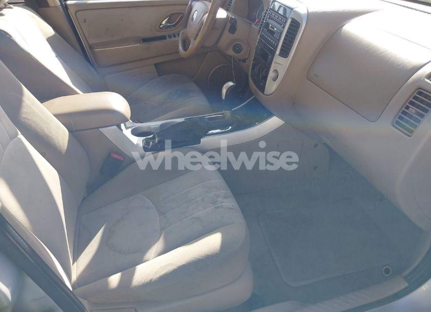 Photo 5 of 2006 Mercury Mariner LUXURY/PREMIER (VIN 4M2YU56196DJ05801)