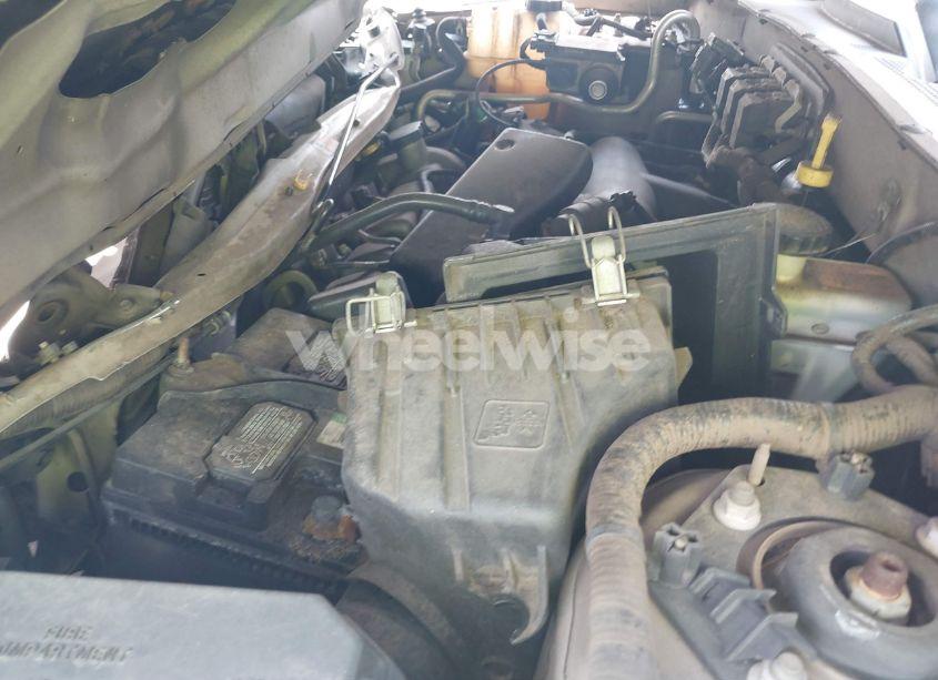 Photo 10 of 2005 Mercury Mariner LUXURY/PREMIER (VIN 4M2YU561X5DJ09502)