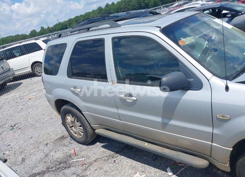 Photo 13 of 2005 Mercury Mariner LUXURY/PREMIER (VIN 4M2YU561X5DJ09502)