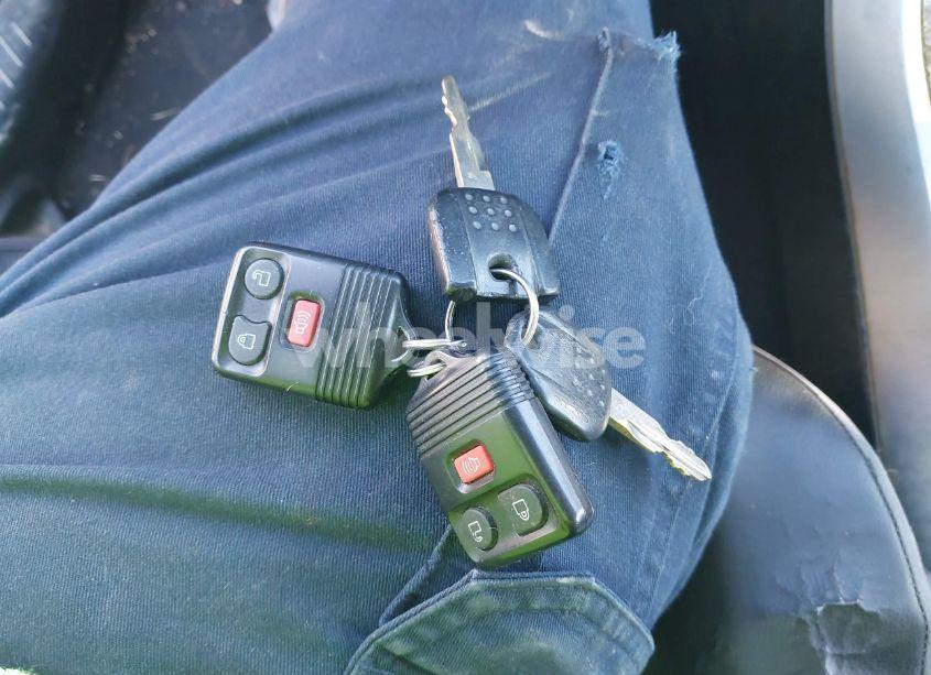 Photo 11 of 2005 Mercury Mariner LUXURY/PREMIER (VIN 4M2YU561X5DJ15381)