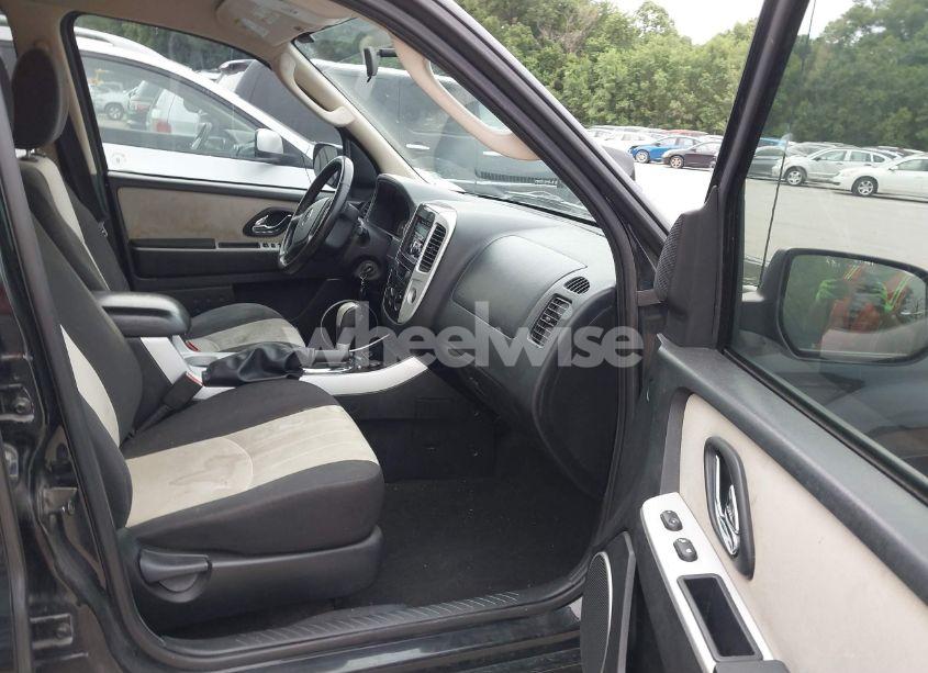 Photo 5 of 2005 Mercury Mariner CONVENIENCE (VIN 4M2YU56Z15DJ31541)