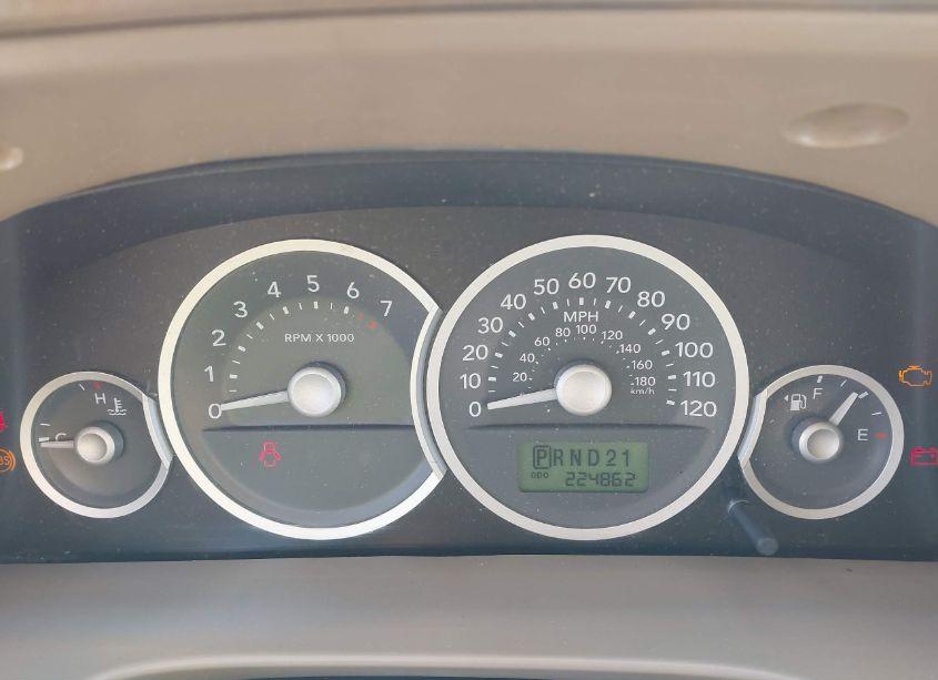 Photo 7 of 2005 Mercury Mariner CONVENIENCE (VIN 4M2YU56Z75DJ08393)