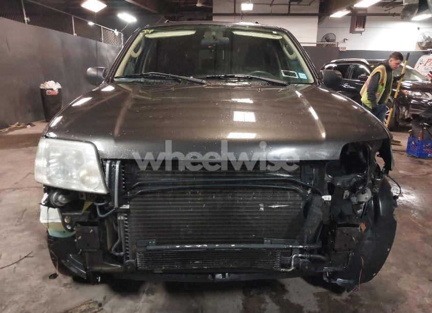 Photo 13 of 2005 Mercury Mariner LUXURY/PREMIER (VIN 4M2YU57115DJ31547)