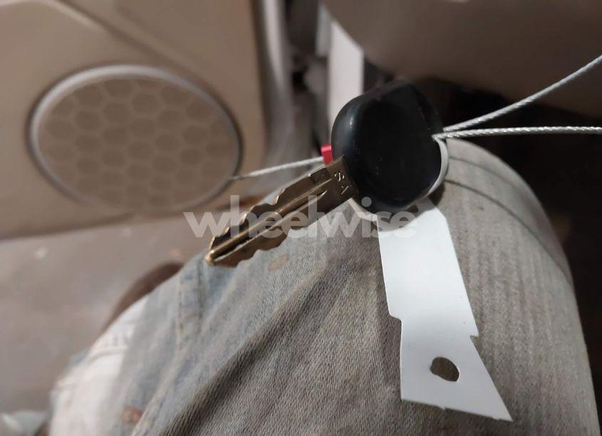 Photo 11 of 2006 Mercury Mariner LUXURY/PREMIER (VIN 4M2YU57116DJ03832)