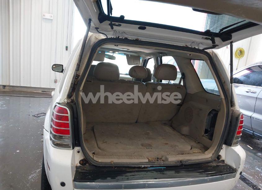 Photo 17 of 2006 Mercury Mariner LUXURY/PREMIER (VIN 4M2YU57116DJ03832)