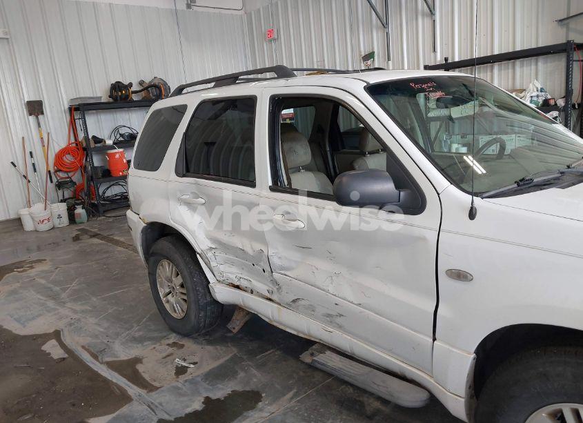 Photo 6 of 2006 Mercury Mariner LUXURY/PREMIER (VIN 4M2YU57116DJ03832)