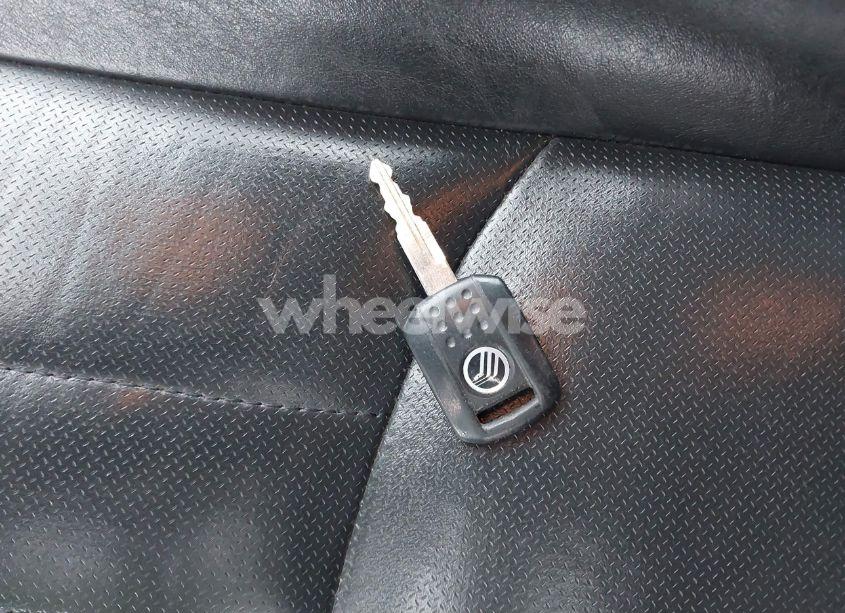 Photo 11 of 2005 Mercury Mariner LUXURY/PREMIER (VIN 4M2YU57145DJ07713)