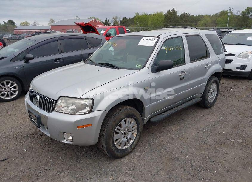 Photo 2 of 2005 Mercury Mariner CONVENIENCE (VIN 4M2YU57Z55DJ18600)