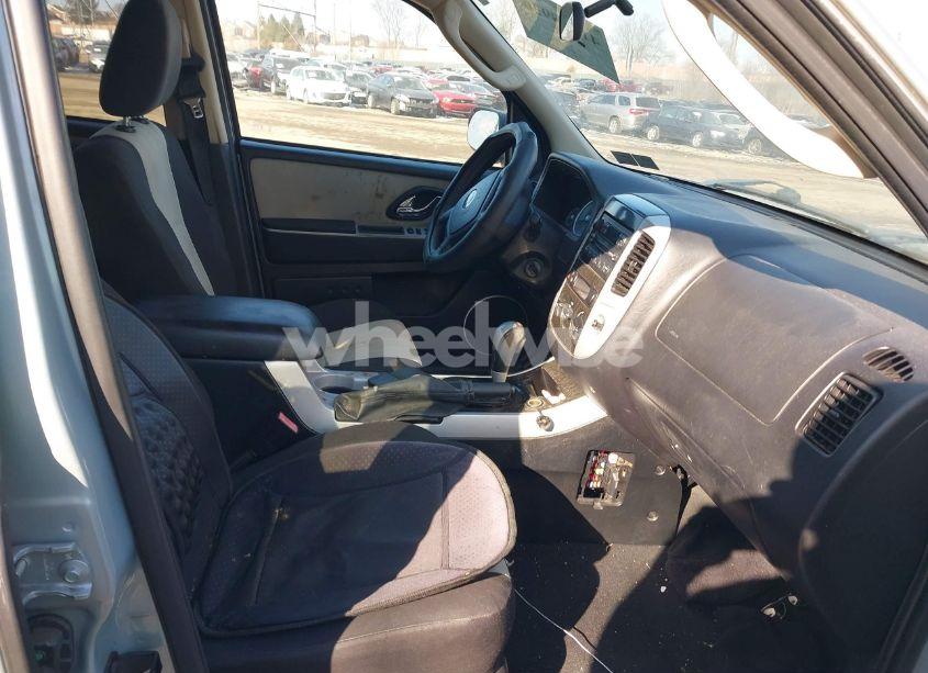 Photo 5 of 2005 Mercury Mariner CONVENIENCE (VIN 4M2YU57Z95DJ06319)