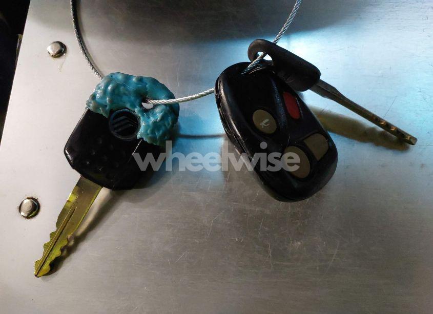 Photo 11 of 2007 Mercury Mariner LUXURY (VIN 4M2YU81147KJ12483)