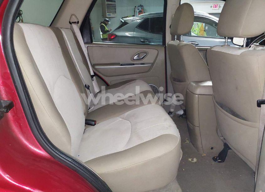 Photo 8 of 2007 Mercury Mariner LUXURY (VIN 4M2YU81147KJ12483)