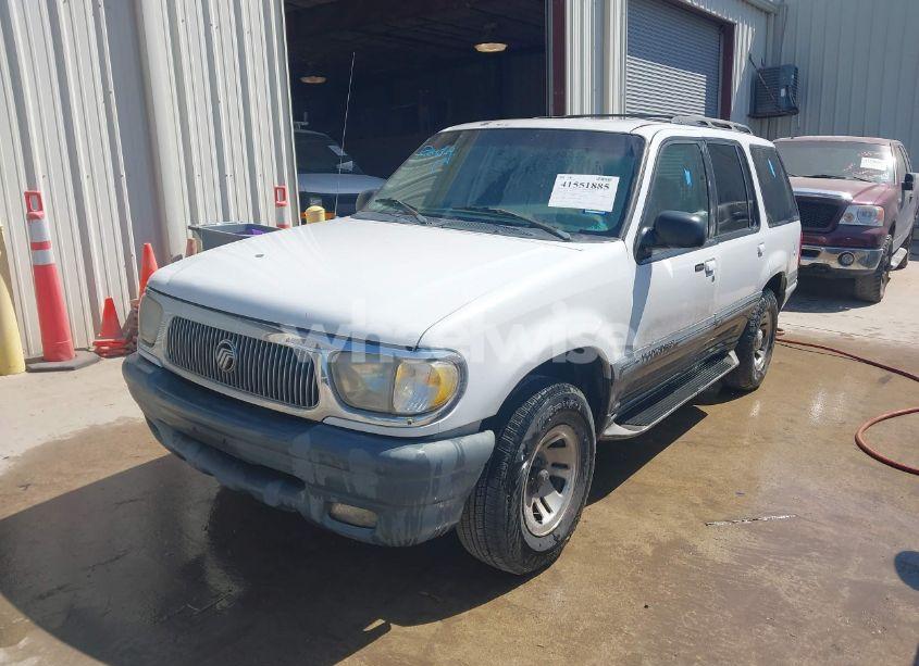 Photo 2 of 1999 Mercury Mountaineer N/A (VIN 4M2ZU52E8XUJ23656)
