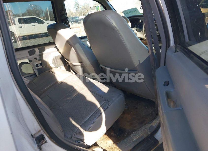 Photo 8 of 1998 Mercury Mountaineer N/A (VIN 4M2ZU52P5WUJ45551)