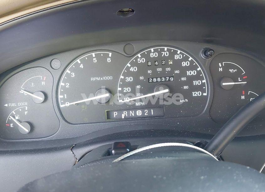 Photo 7 of 1999 Mercury Mountaineer N/A (VIN 4M2ZU52P9XUJ11372)