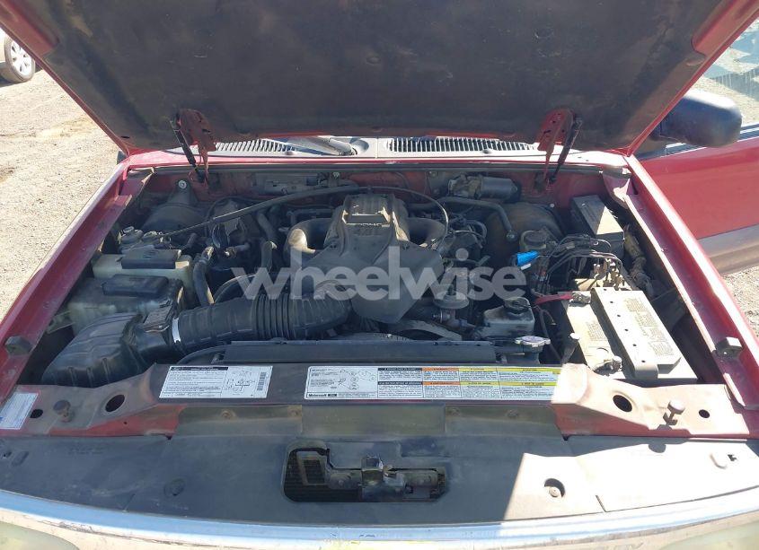Photo 10 of 1999 Mercury Mountaineer N/A (VIN 4M2ZU54E3XUJ33671)