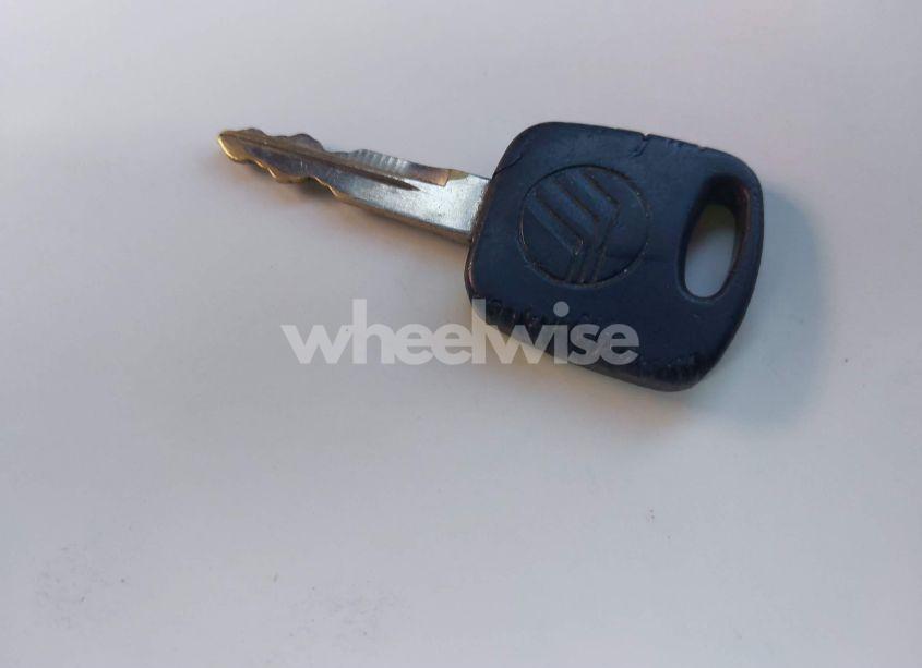 Photo 11 of 1999 Mercury Mountaineer N/A (VIN 4M2ZU54E3XUJ33671)