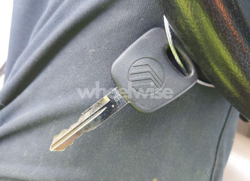 Photo 11 of 1999 Mercury Mountaineer N/A (VIN 4M2ZU54E5XUJ25507)