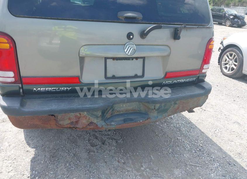Photo 13 of 1999 Mercury Mountaineer N/A (VIN 4M2ZU54E5XUJ25507)