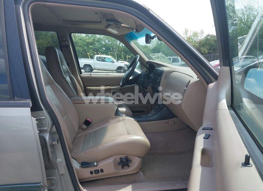 Photo 5 of 1999 Mercury Mountaineer N/A (VIN 4M2ZU54E5XUJ25507)