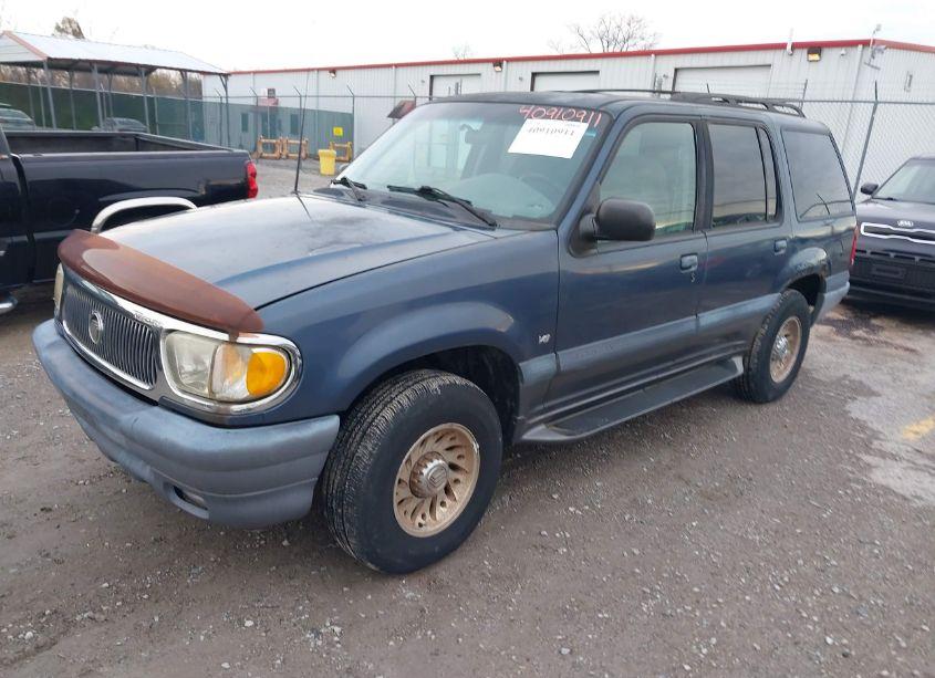 Photo 2 of 1998 Mercury Mountaineer N/A (VIN 4M2ZU55P0WUJ48417)