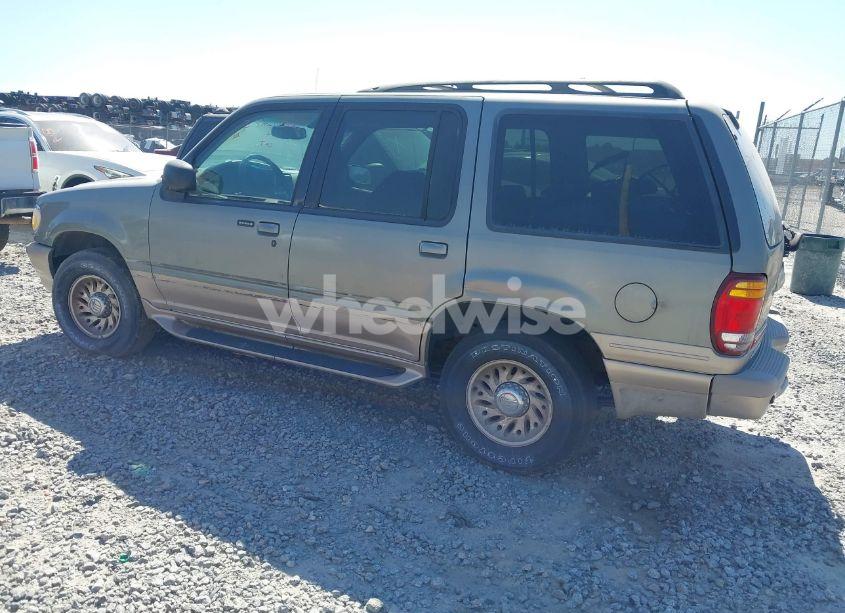 Photo 3 of 2000 Mercury Mountaineer N/A (VIN 4M2ZU66E6YUJ02080)