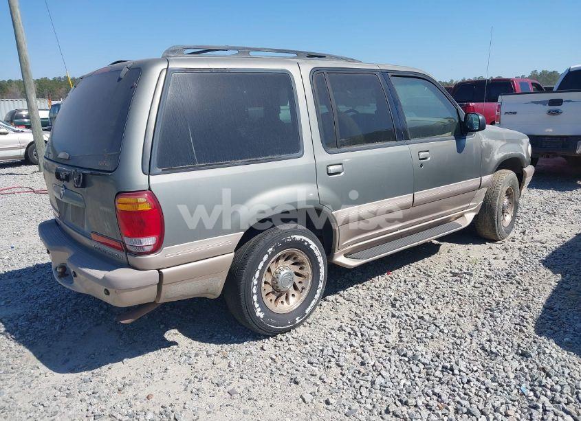 Photo 4 of 2000 Mercury Mountaineer N/A (VIN 4M2ZU66E6YUJ02080)