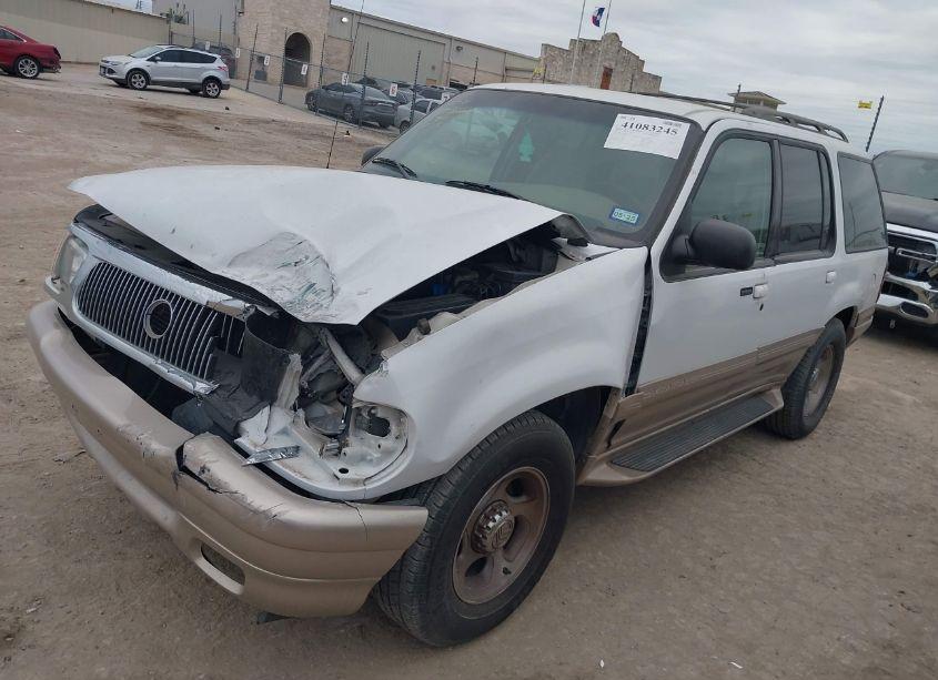 Photo 2 of 2001 Mercury Mountaineer N/A (VIN 4M2ZU66P21UJ11107)