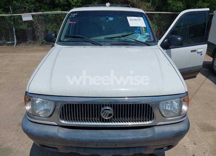 Photo 6 of 2001 Mercury Mountaineer N/A (VIN 4M2ZU66P31UJ04943)