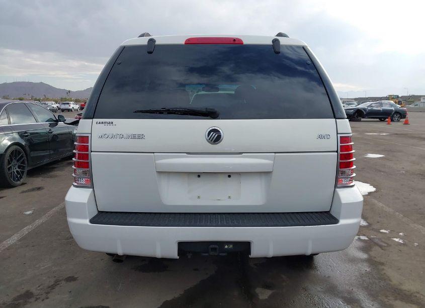Photo 16 of 2002 Mercury Mountaineer N/A (VIN 4M2ZU86E02ZJ29605)