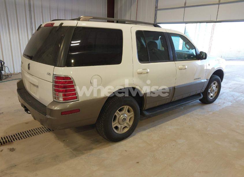 Photo 4 of 2002 Mercury Mountaineer N/A (VIN 4M2ZU86E32ZJ23992)