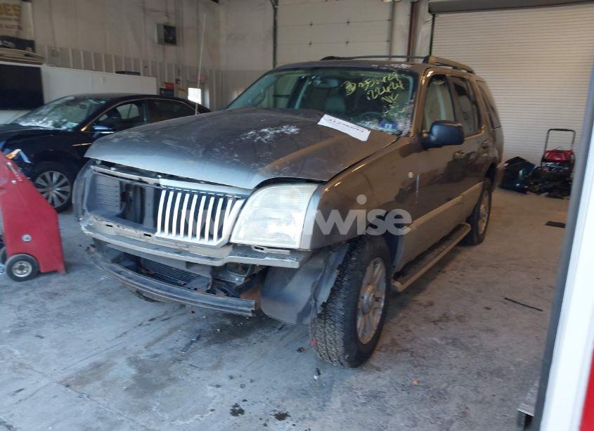 Photo 2 of 2005 Mercury Mountaineer N/A (VIN 4M2ZU86E85ZJ14273)