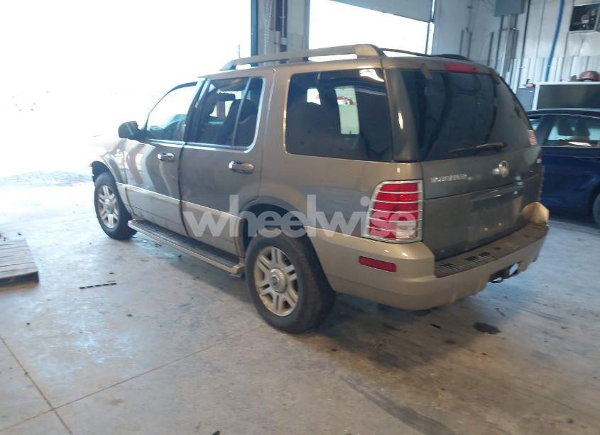 Photo 3 of 2005 Mercury Mountaineer N/A (VIN 4M2ZU86E85ZJ14273)