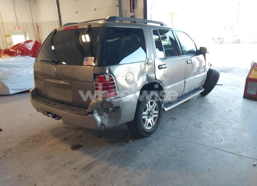 Photo 4 of 2005 Mercury Mountaineer N/A (VIN 4M2ZU86E85ZJ14273)
