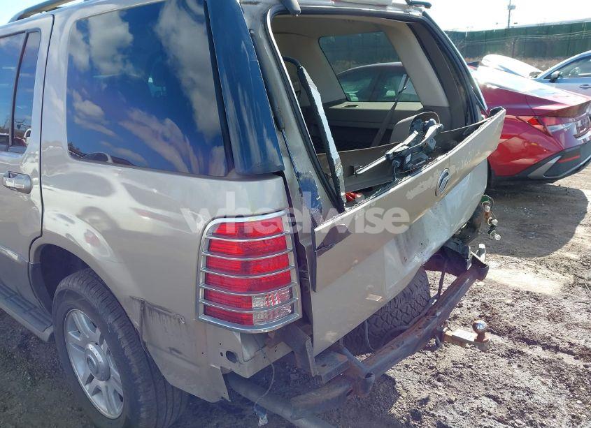 Photo 13 of 2004 Mercury Mountaineer N/A (VIN 4M2ZU86EX4ZJ50190)