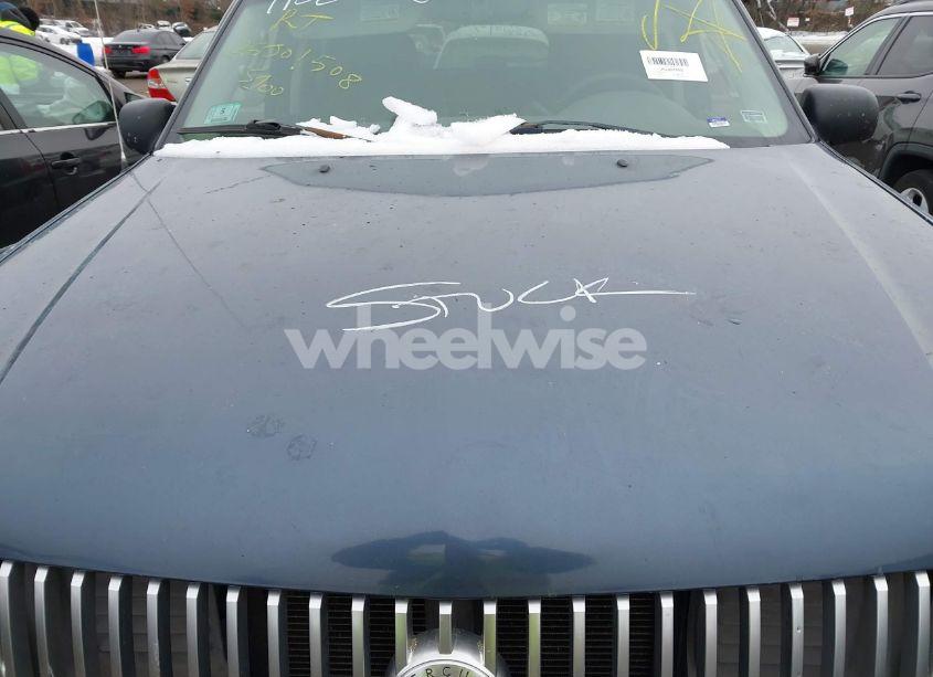 Photo 10 of 2002 Mercury Mountaineer N/A (VIN 4M2ZU86K62UJ33273)