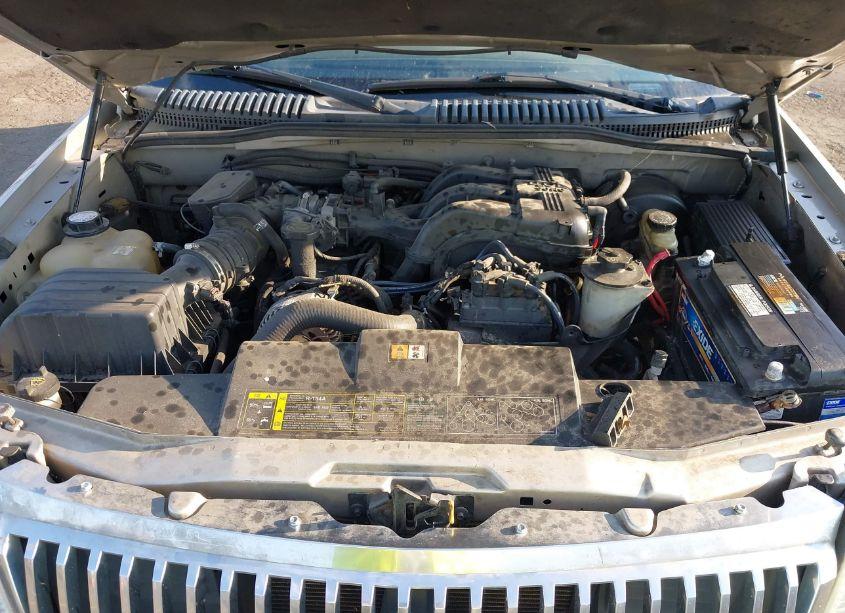 Photo 10 of 2004 Mercury Mountaineer N/A (VIN 4M2ZU86K94ZJ05778)