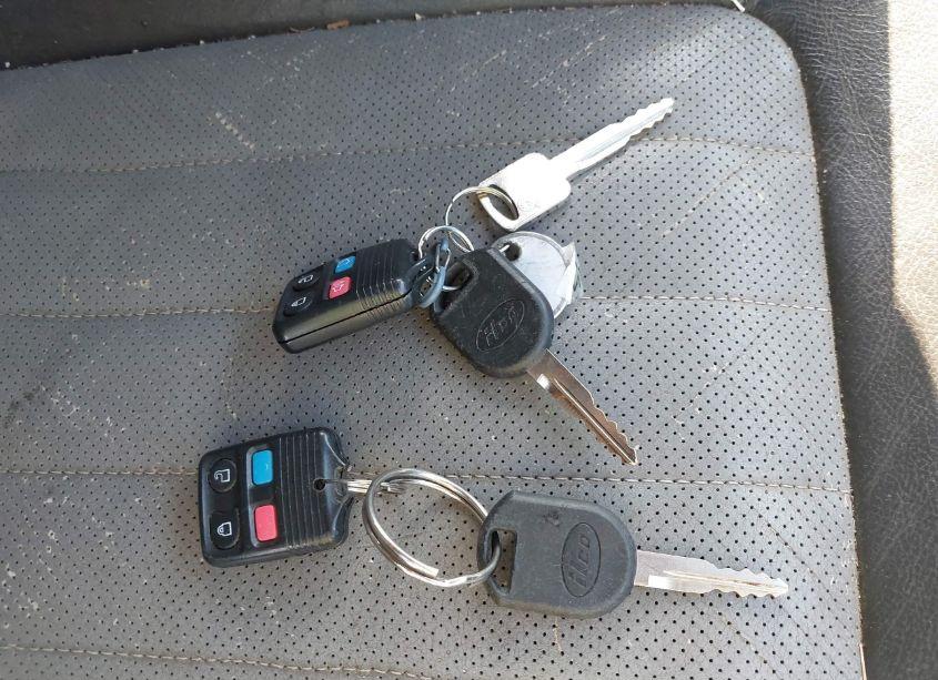 Photo 11 of 2004 Mercury Mountaineer N/A (VIN 4M2ZU86K94ZJ05778)