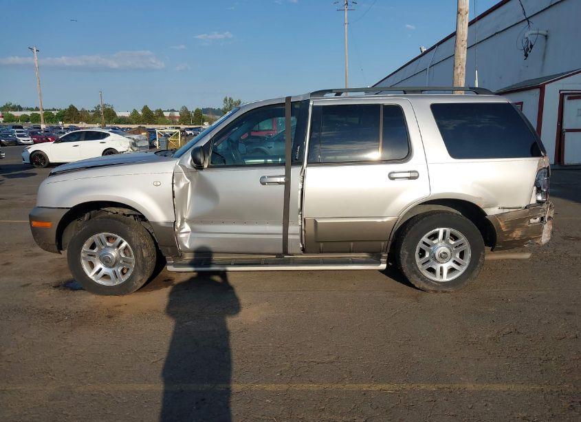 Photo 14 of 2004 Mercury Mountaineer N/A (VIN 4M2ZU86K94ZJ05778)