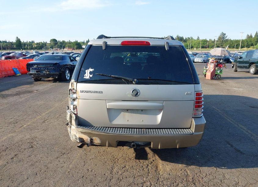 Photo 16 of 2004 Mercury Mountaineer N/A (VIN 4M2ZU86K94ZJ05778)